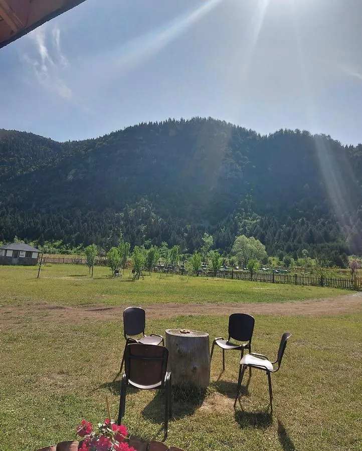 빌라 Camping Farm Shelegur Leskovik 알바니아