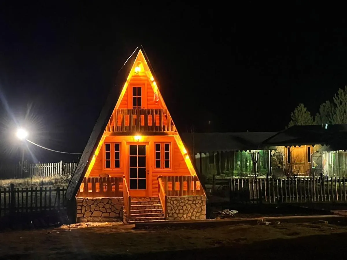 빌라 Camping Farm Shelegur Leskovik
